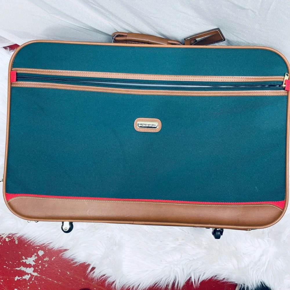 Jaguar Rolling Suitcase Green Canvas Faux Leather Large Vintage Bag